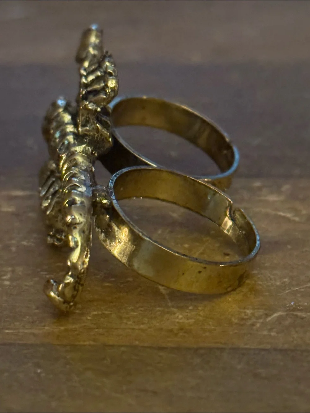Antique gold tone double finger scorpion ring